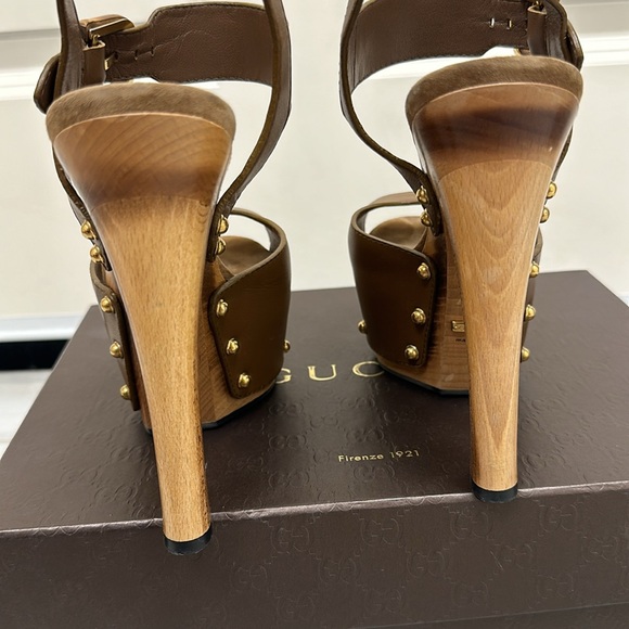 Brown Gucci acelo platform leather sandal - Picture 4 of 9